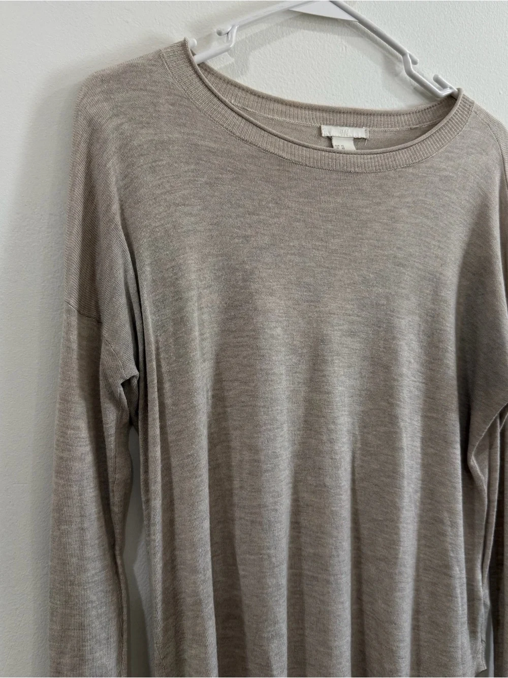 H&M light taupe